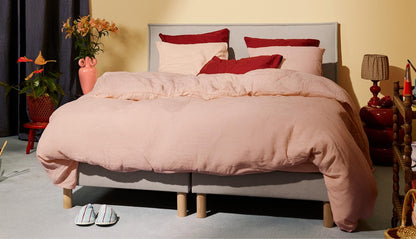 Pack Lit 5 étoiles Matelas Hybride Infinite®-Infinite-Sommier tapissier-Noir Anthracite-Pieds Hêtre clair-Plus