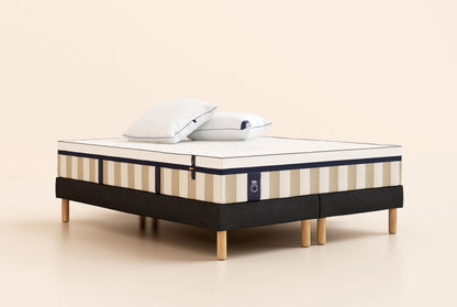 Pack Lit 4 étoiles Matelas Hybride Premium-Premium-Sommier tapissier-Noir Anthracite-Bibloc-Pieds Hêtre clair-Plus