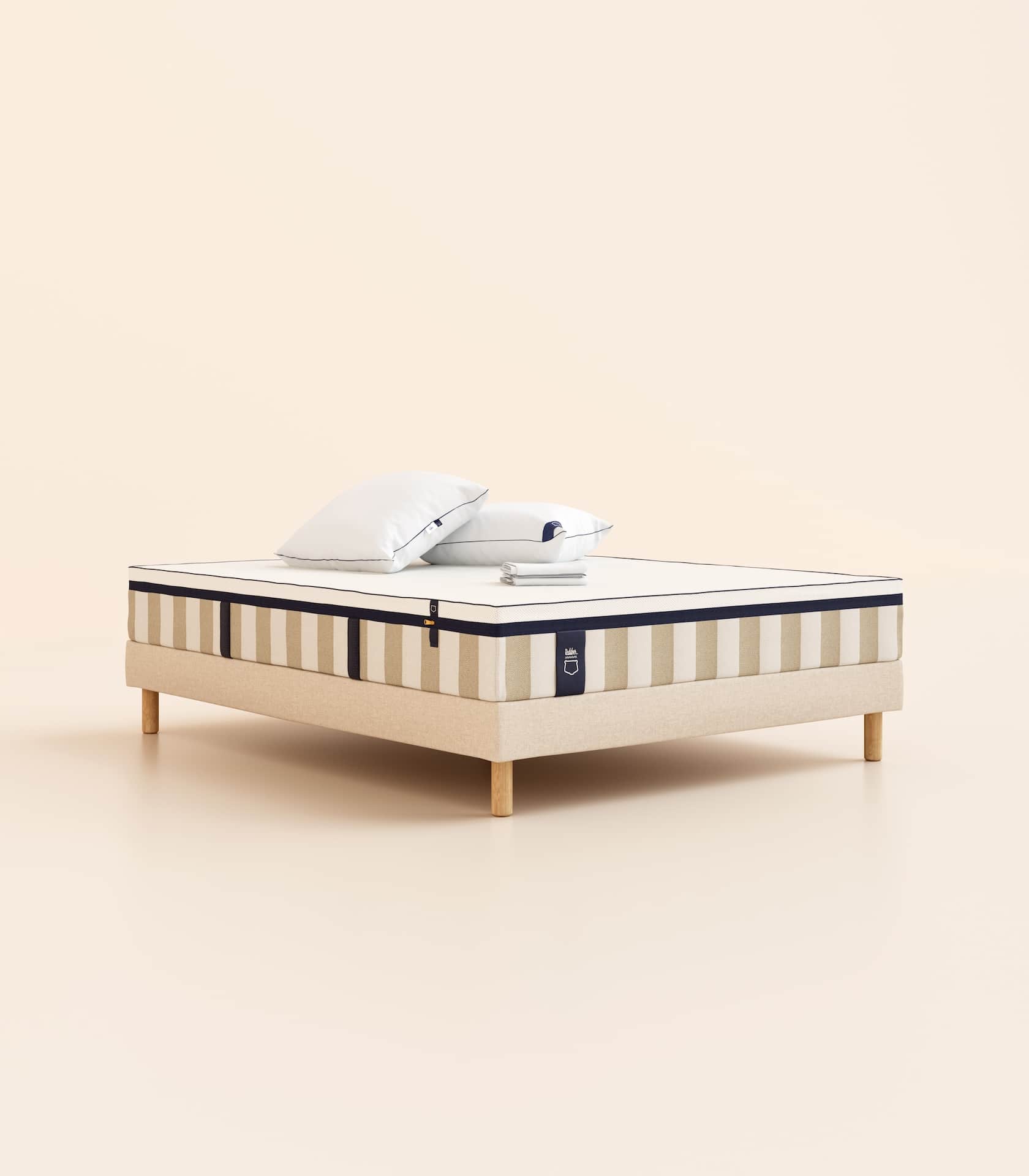 Pack lit 2 places Hybride Plus Matelas Hybride Air+-Hybride Air+-Sommier tapissier-Beige-Pieds Hêtre clair-Standard