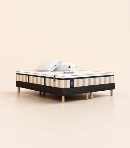 Pack lit 2 places Hybride Plus Matelas Hybride Air+-Hybride Air+-Sommier tapissier-Noir Anthracite-Bibloc-Pieds Hêtre clair-Standard